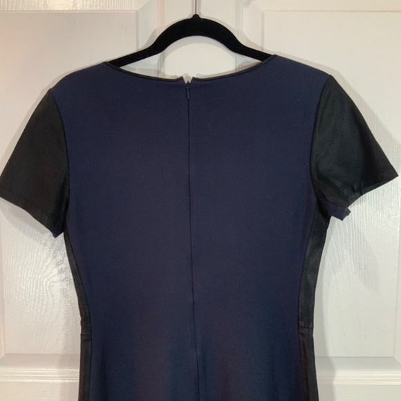 Theory Navy Lamb Black Trim Minimalist Dress Size 6 - Picture 6 of 9